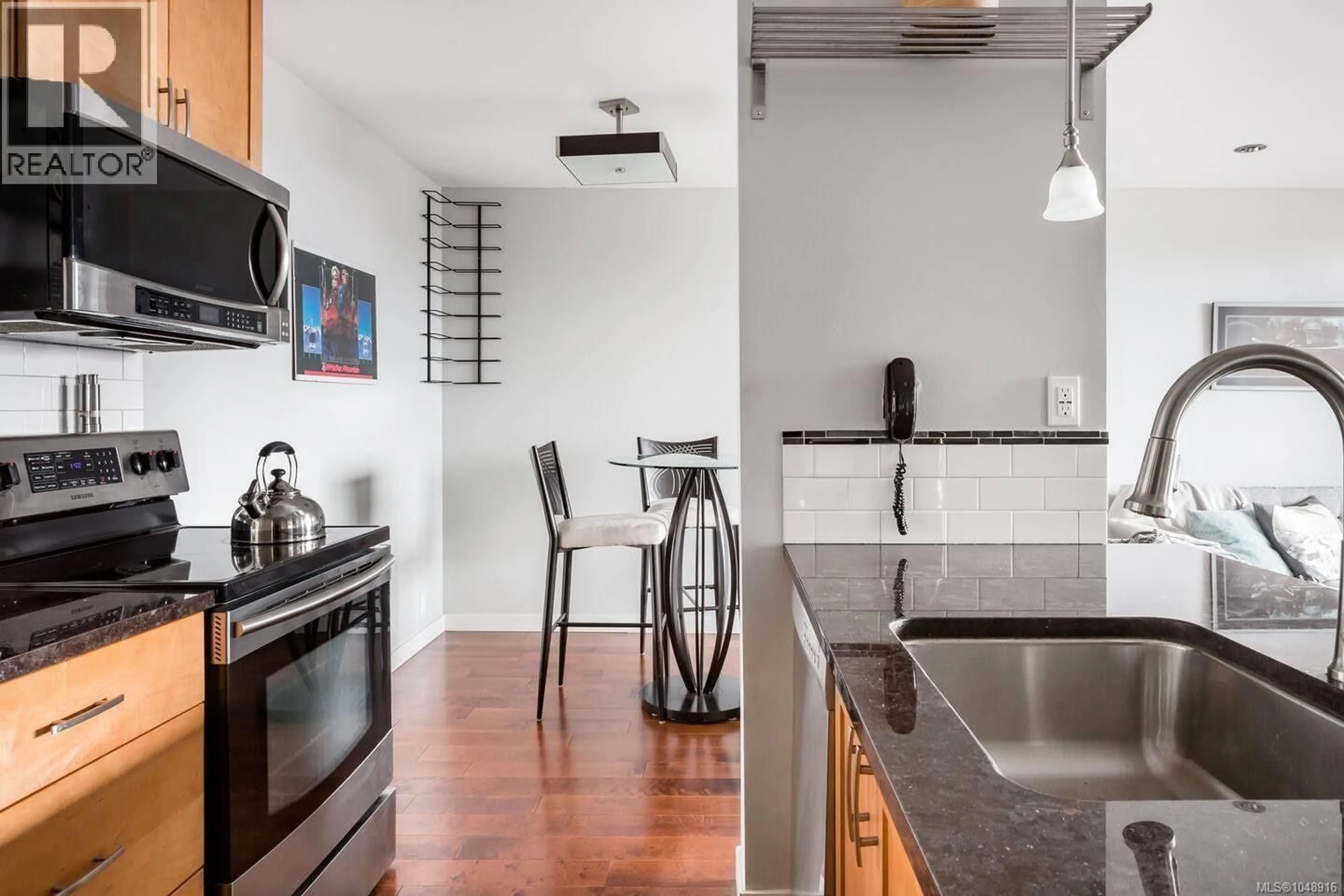 Standard kitchen, ceramic/tile floor for 1101 - 1630 QUADRA STREET, Victoria British Columbia V8W3J5