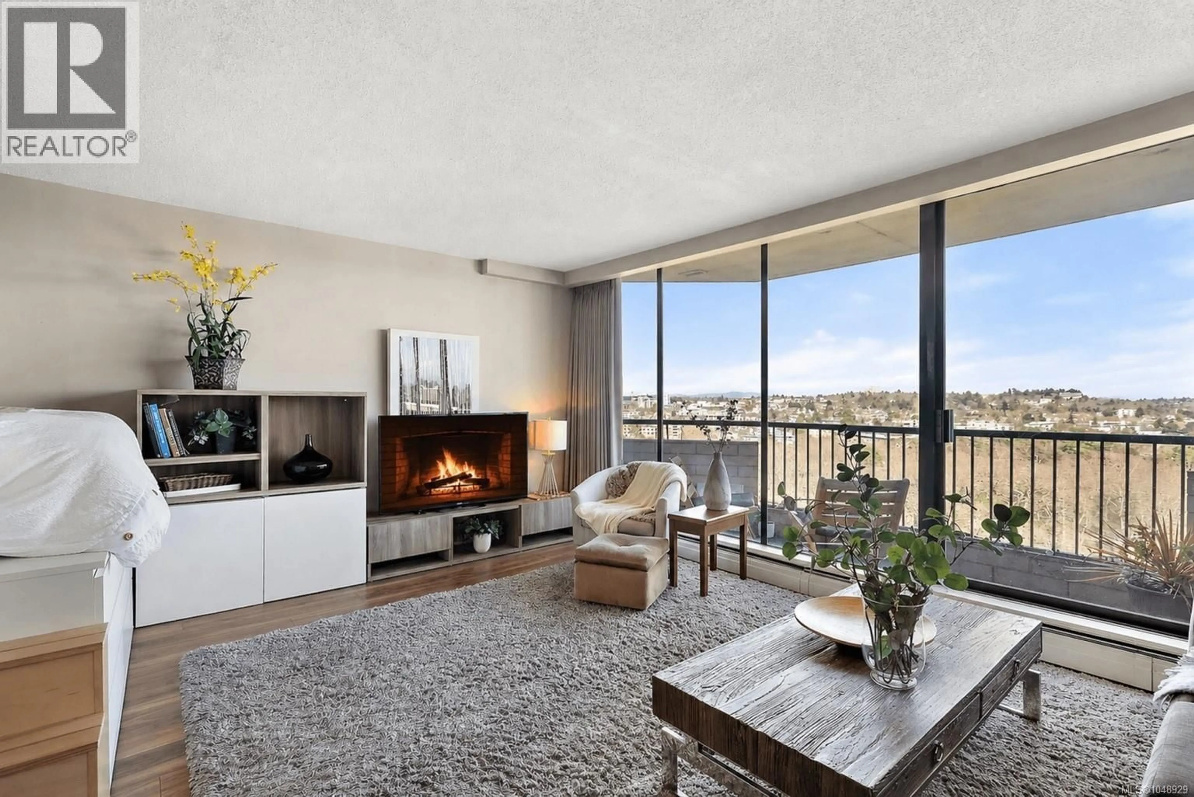 Living room with furniture, unknown for 1708 - 620 TORONTO STREET, Victoria British Columbia V8V1P7