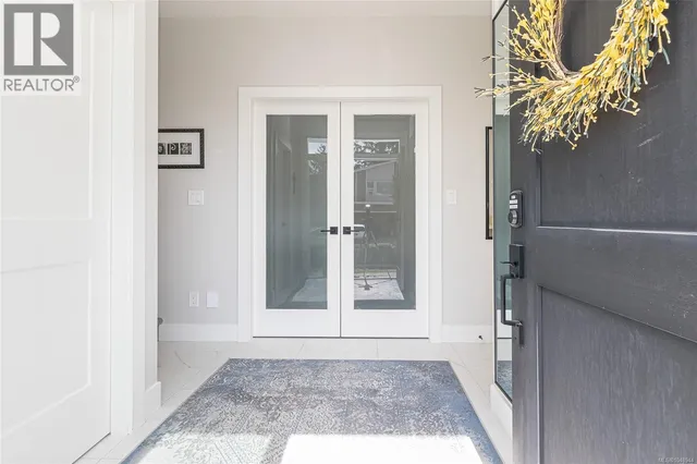 1005 GOLDEN SPIRE CRESCENT, Langford 5