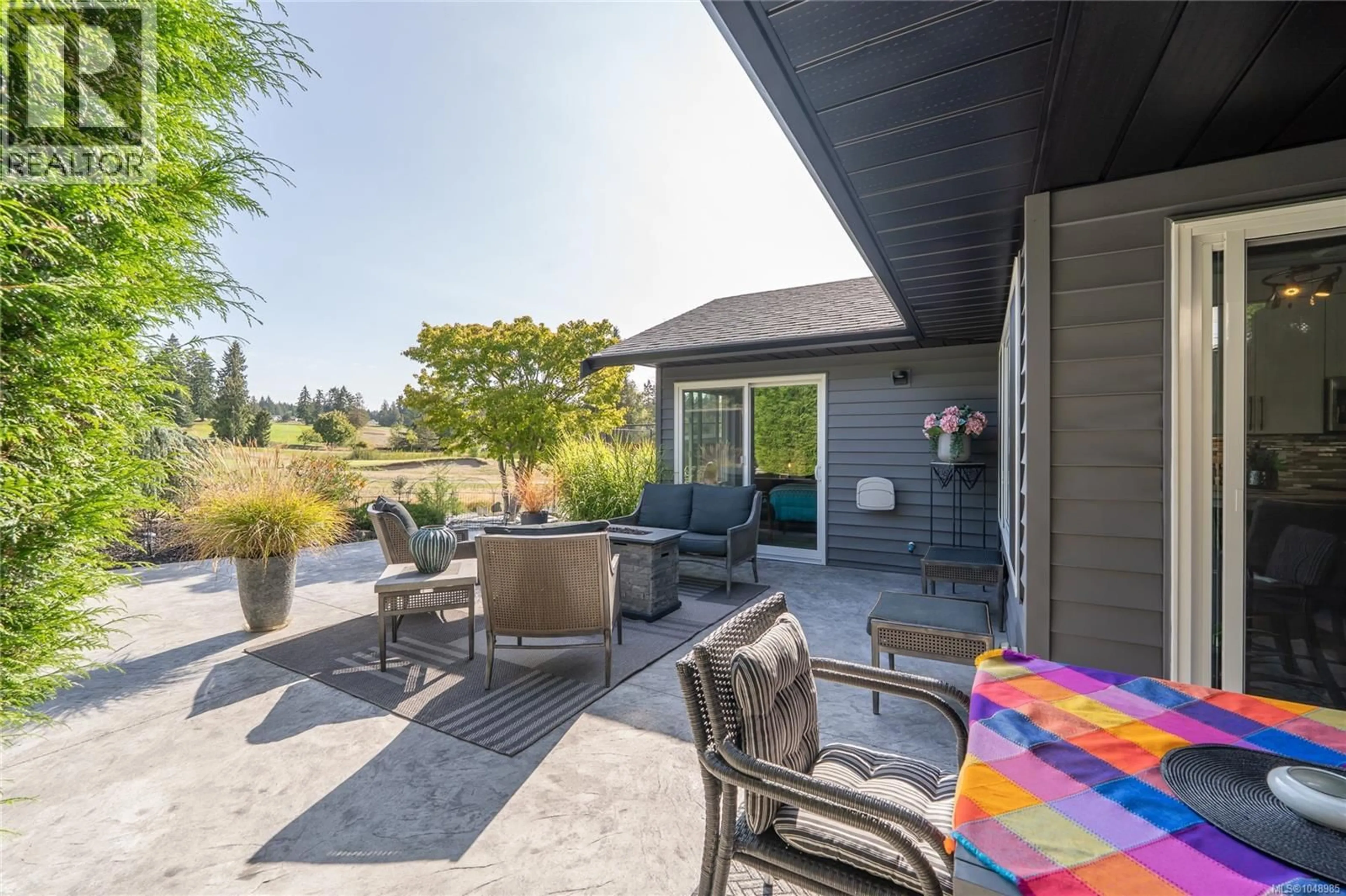 Patio, unknown for 3728 ARBUTUS DRIVE NORTH, Cobble Hill British Columbia V8H0K8