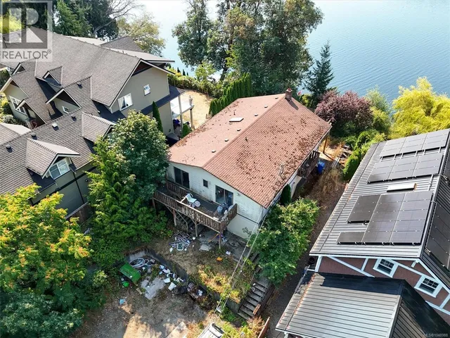 2815 LAKE END ROAD, Langford 4