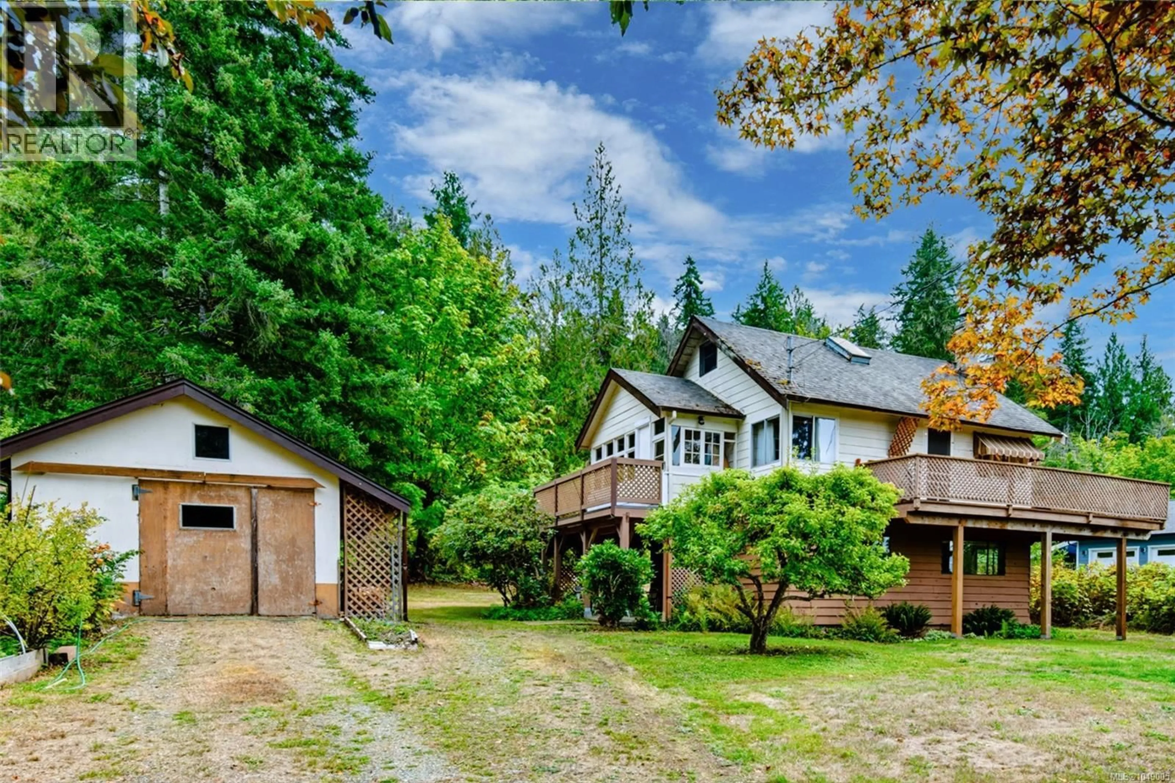 A pic from outside/outdoor area/front of a property/back of a property/a pic from drone, unknown for 8908 FABER ROAD, Port Alberni British Columbia V9Y9B9