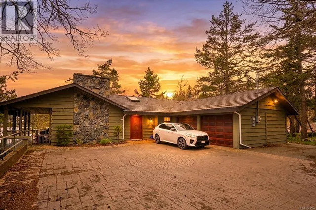 3610 OUTRIGGER ROAD, Nanoose Bay 2