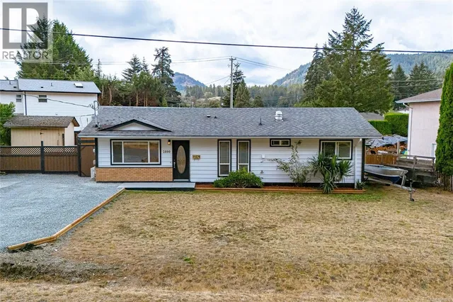 2890 CANYON PARK PLACE, Langford 2