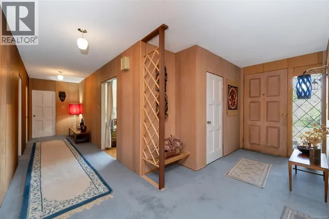 6364 DEYKIN AVENUE, Duncan 5