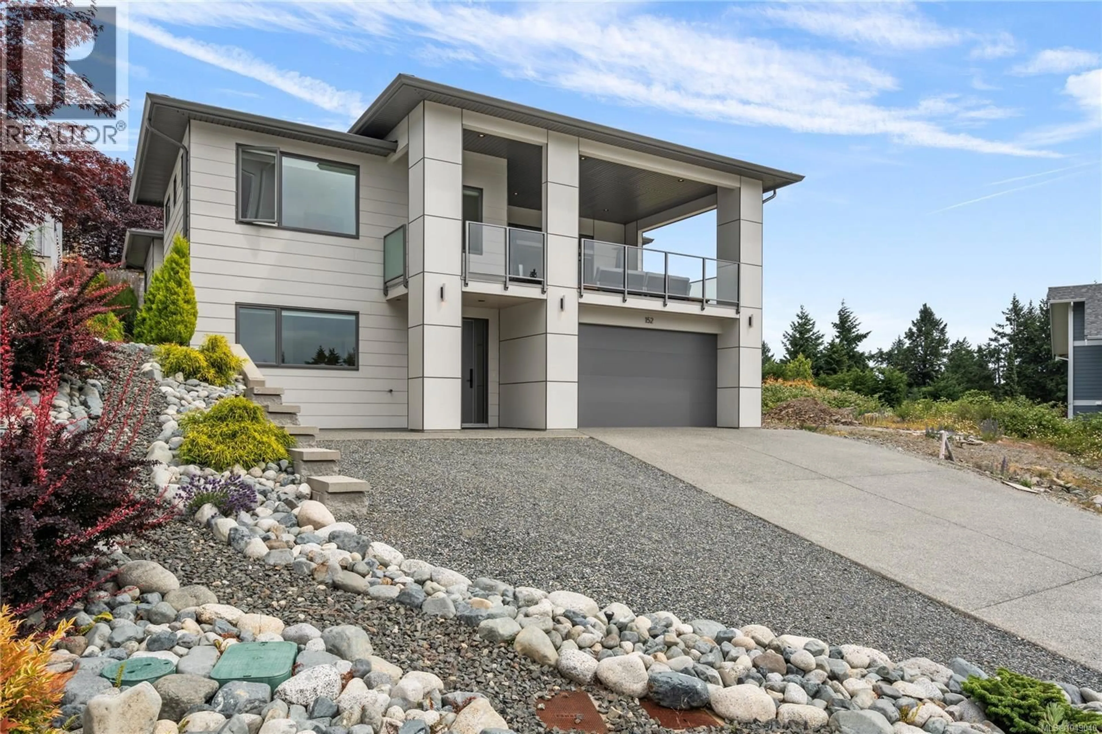 Home with vinyl exterior material, unknown for 152 GOLDEN OAKS CRESCENT, Nanaimo British Columbia V9T0K8