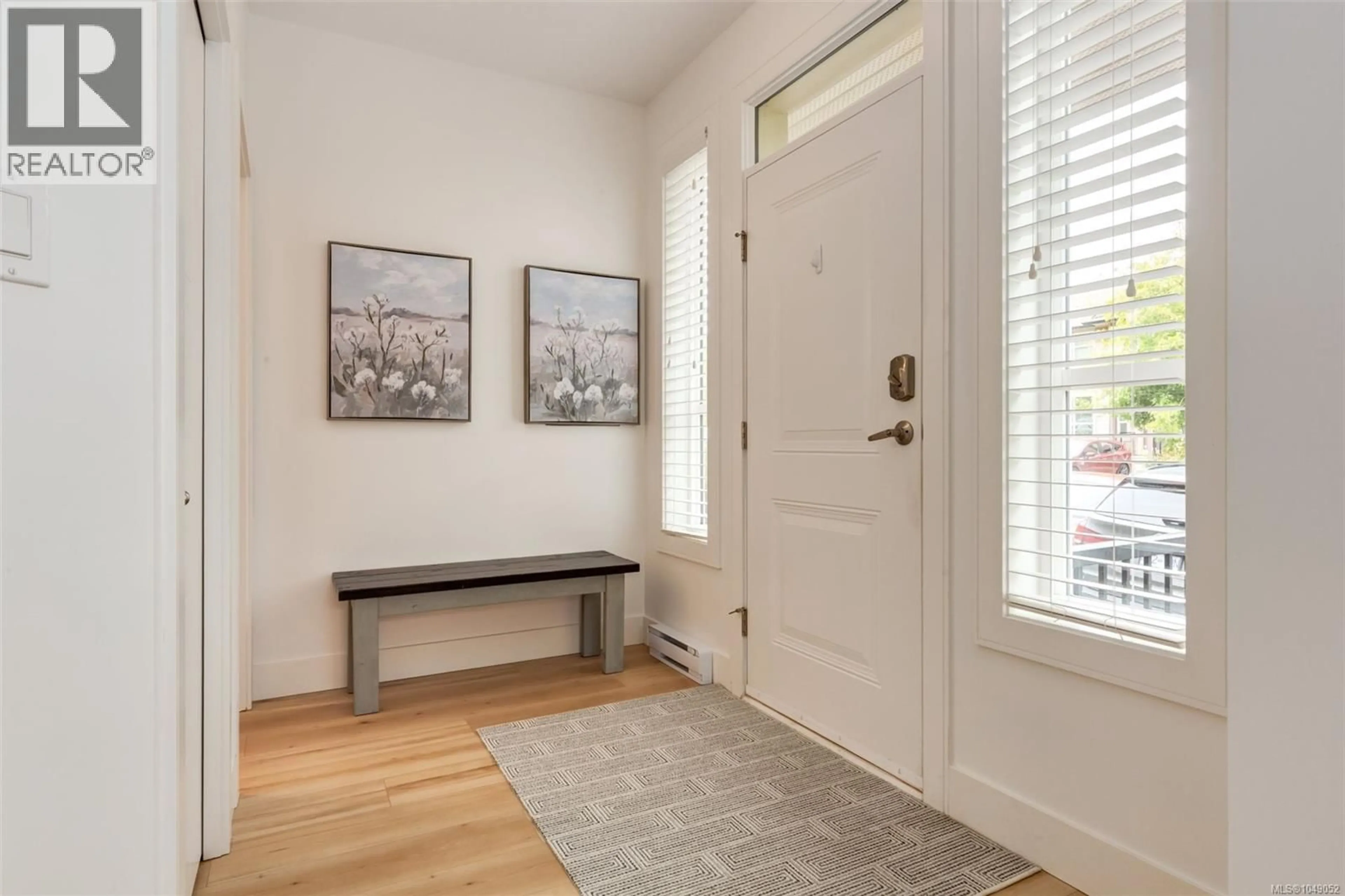 Indoor entryway for 15 - 3101 CLIFFS ROAD, Duncan British Columbia V9L0C6
