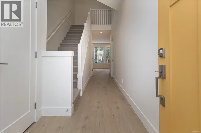 2168 BELLFLOWER DRIVE, Langford 4