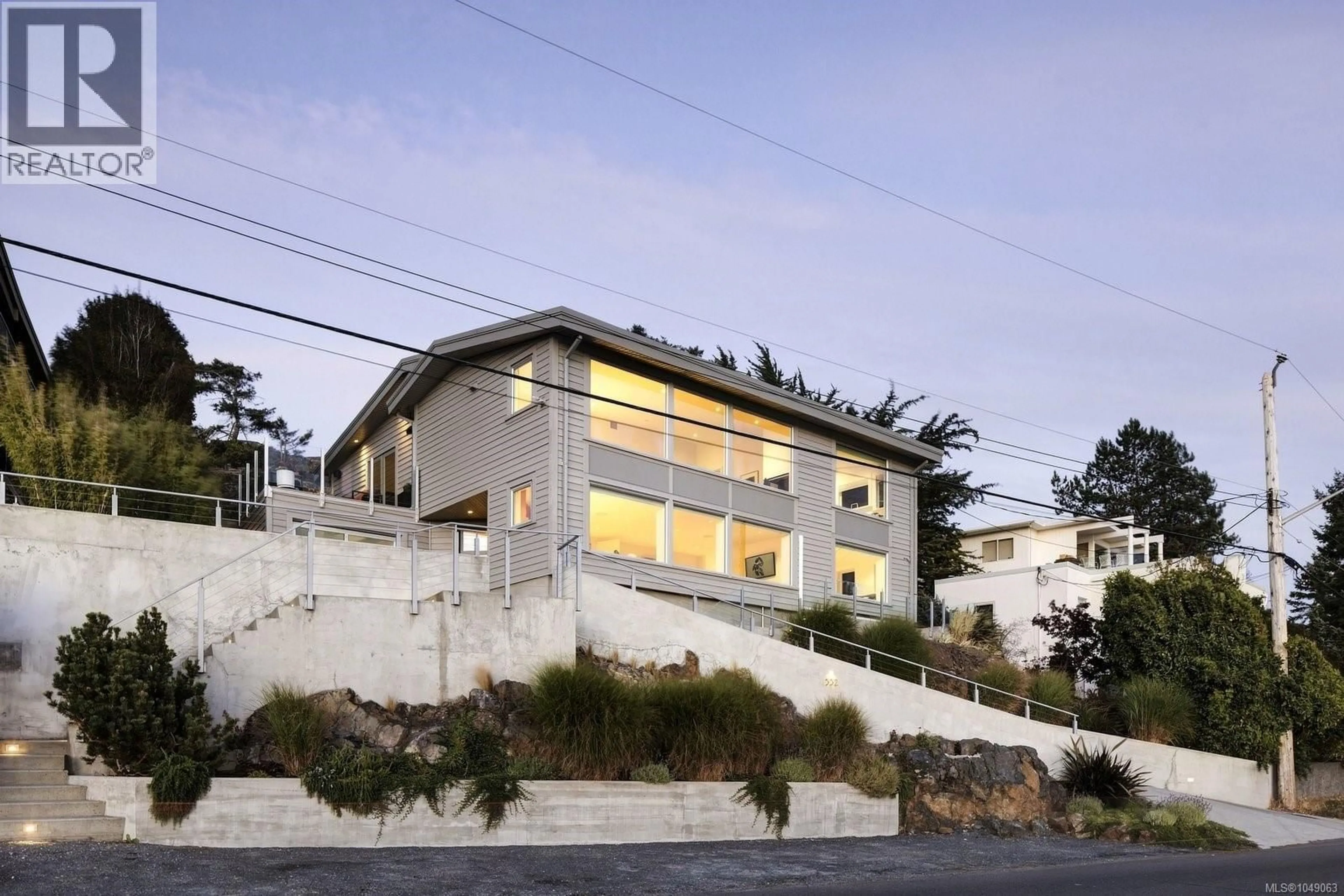 Unknown for 532 BEACH DRIVE, Oak Bay British Columbia V8S2M5