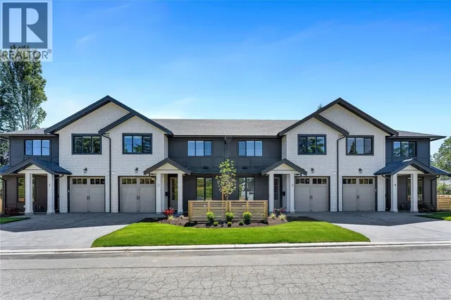 2 - 3333 HENDERSON ROAD, Oak Bay 2