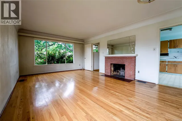 1673 NORTH DAIRY ROAD, Saanich 5