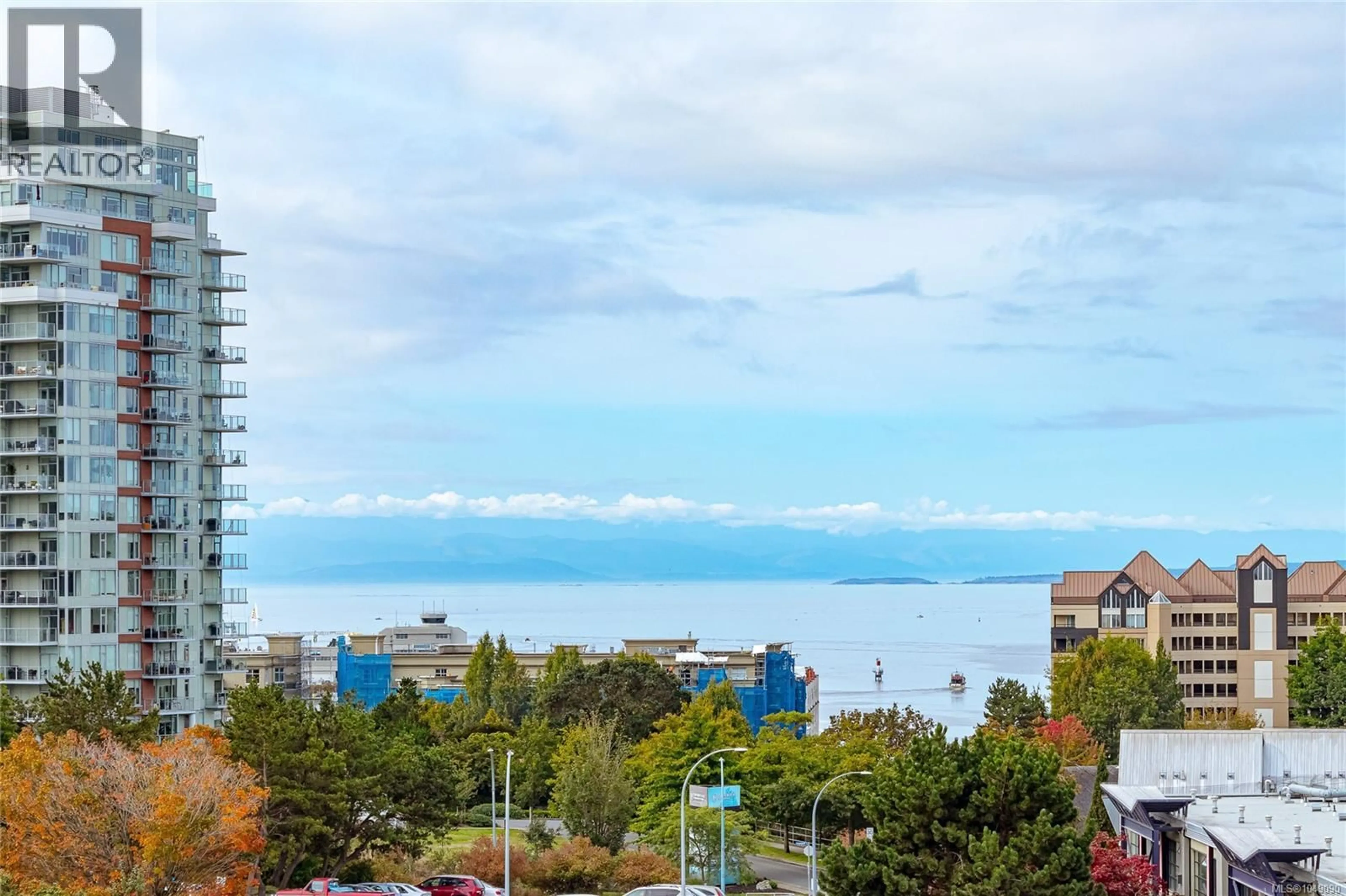Blurry image for 901 - 379 TYEE ROAD, Victoria British Columbia V9A0B4