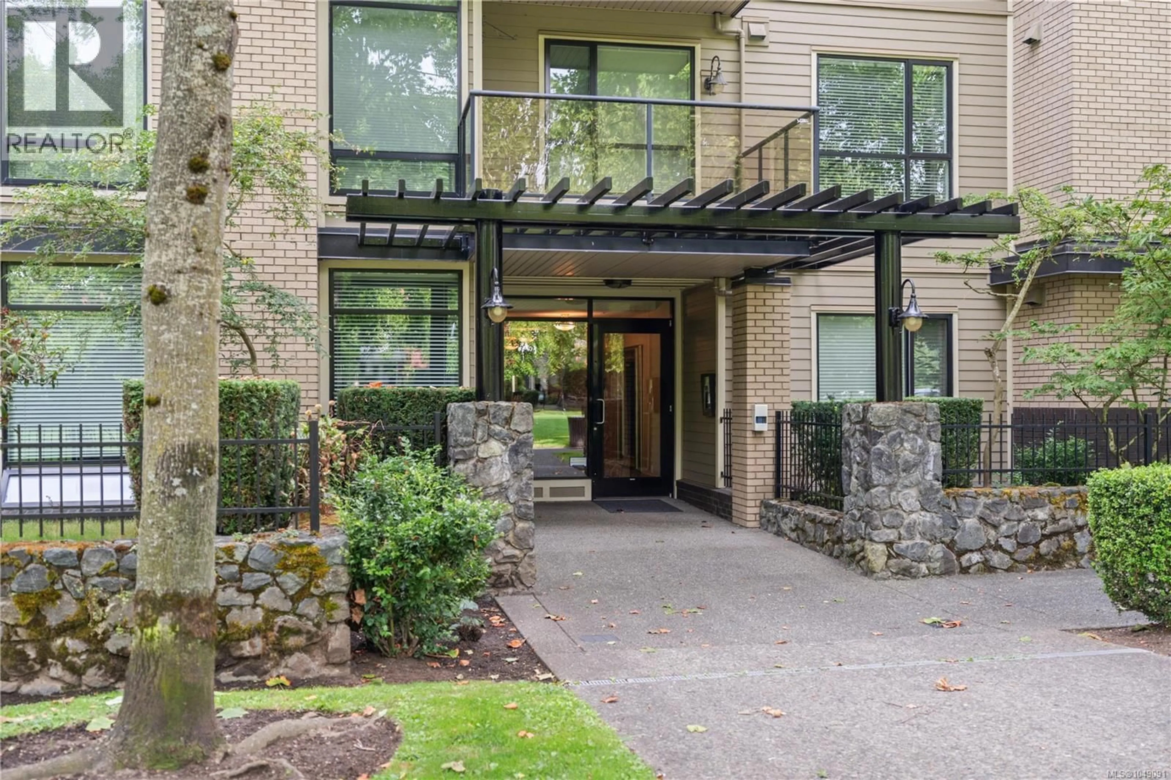 Unknown for 306 - 330 WATERFRONT CRESCENT, Victoria British Columbia V8T5K3