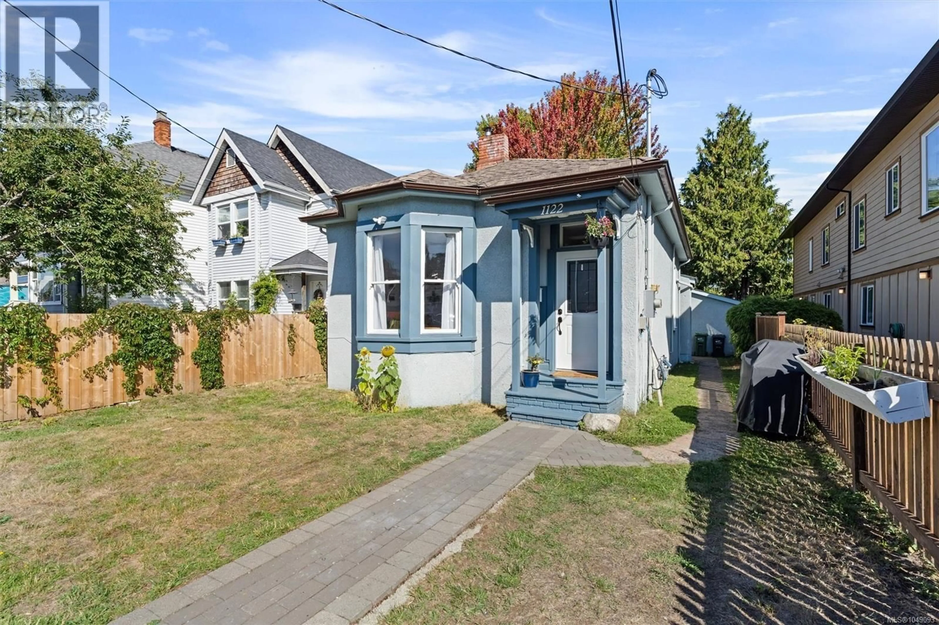 Unknown for 1122 NORTH PARK STREET, Victoria British Columbia V8T1C8
