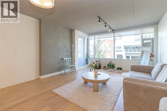 205 - 989 JOHNSON STREET, Victoria 4