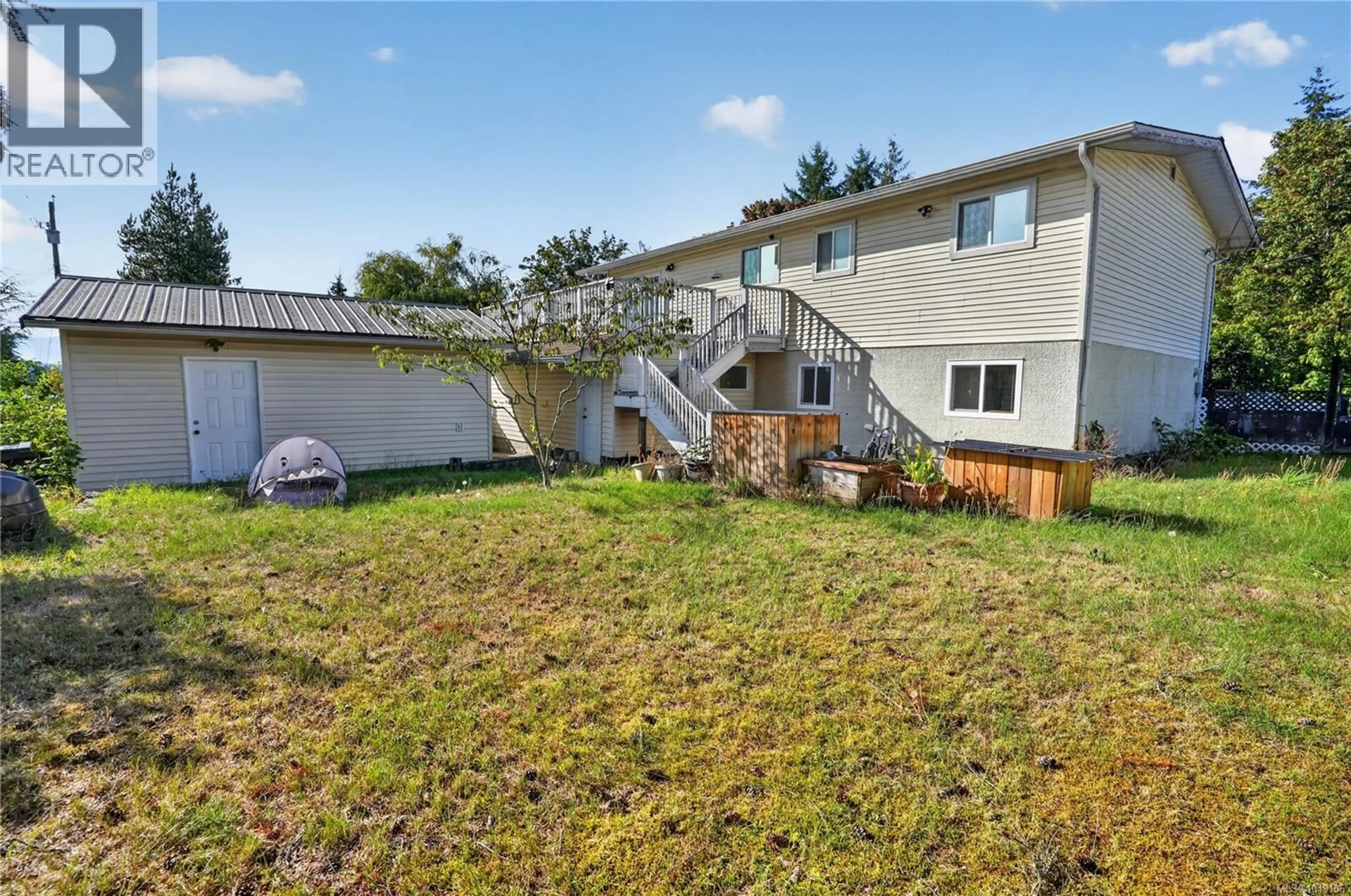 Patio, mountain view for 4594 ALWYN STREET, Port Alberni British Columbia V9Y5V1