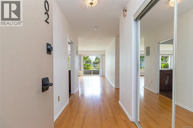 102 - 1318 BEACH DRIVE, Oak Bay 5