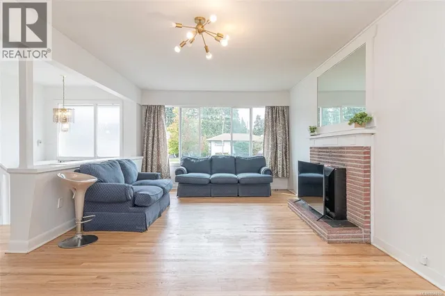 770 GOVERNMENT STREET, Duncan 5
