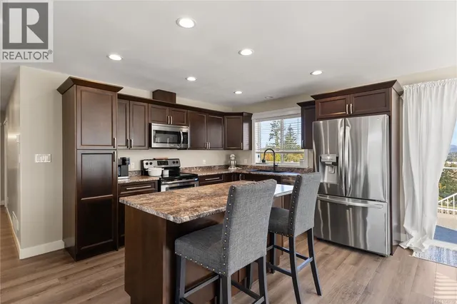 1942 BEAR PLACE, Campbell River 3