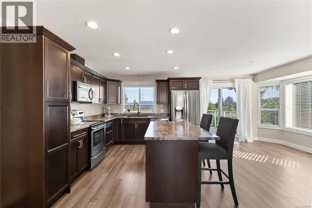 1942 BEAR PLACE, Campbell River 4