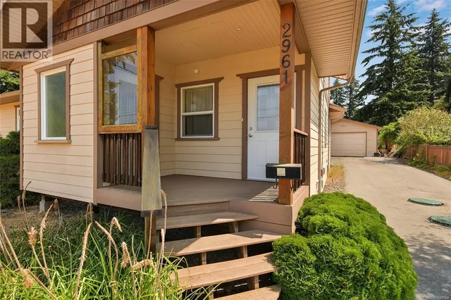 2961 PICKFORD ROAD, Colwood 2