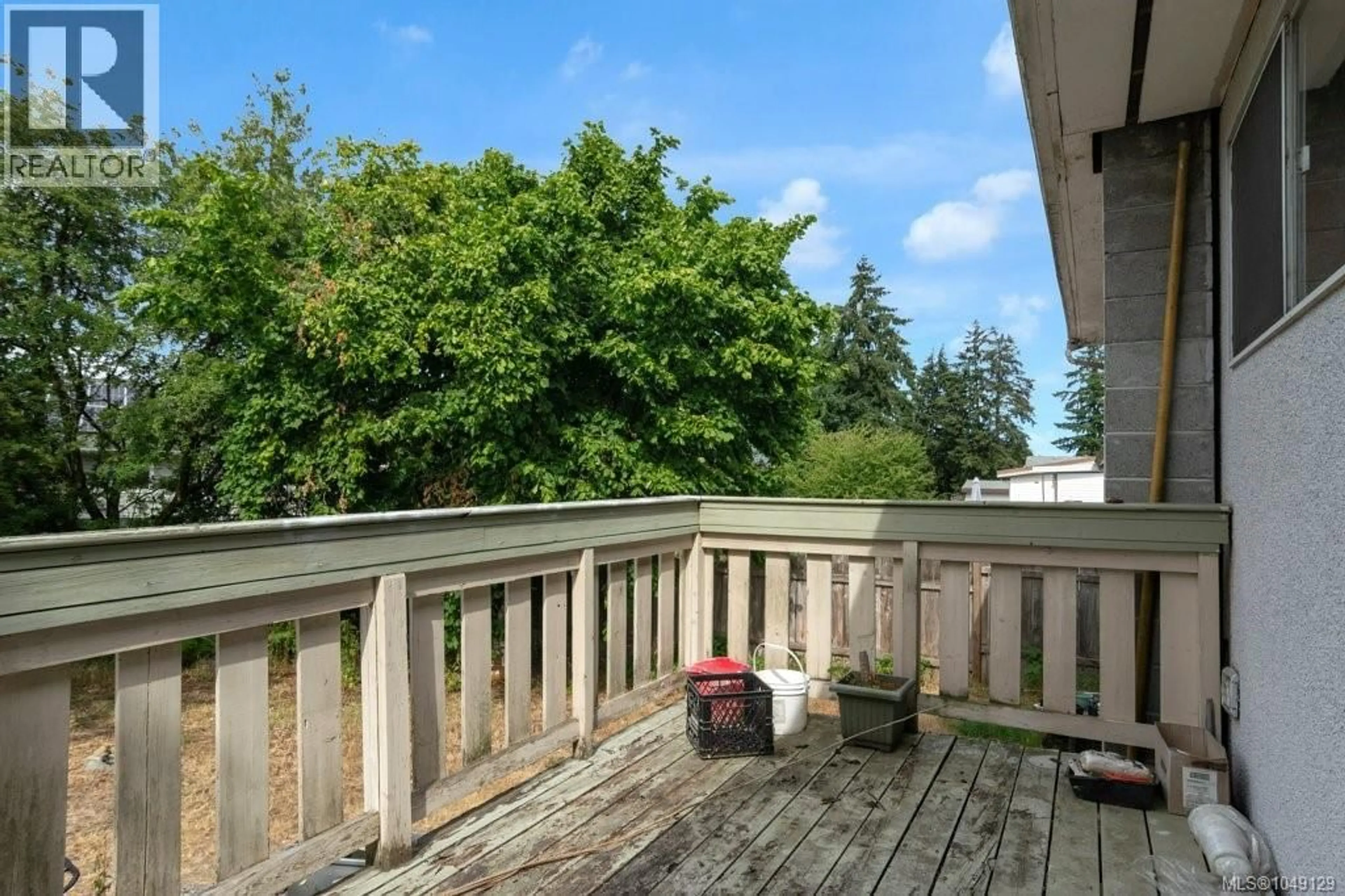 Patio, unknown for MEREDITH ROAD, Nanaimo British Columbia V9S2M4