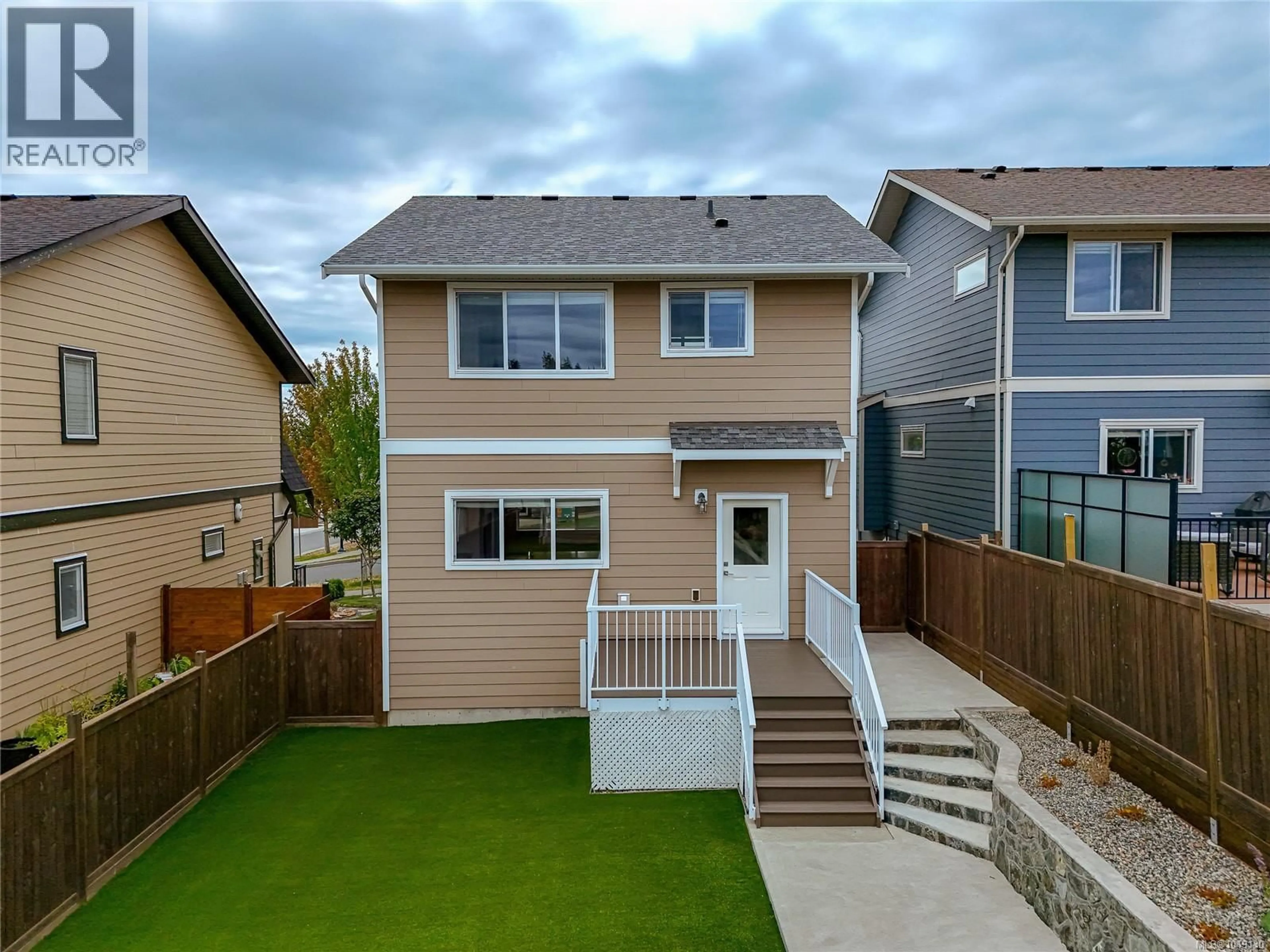 Home with vinyl exterior material, street for 366 CASPIAN DRIVE, Colwood British Columbia V9C0J6