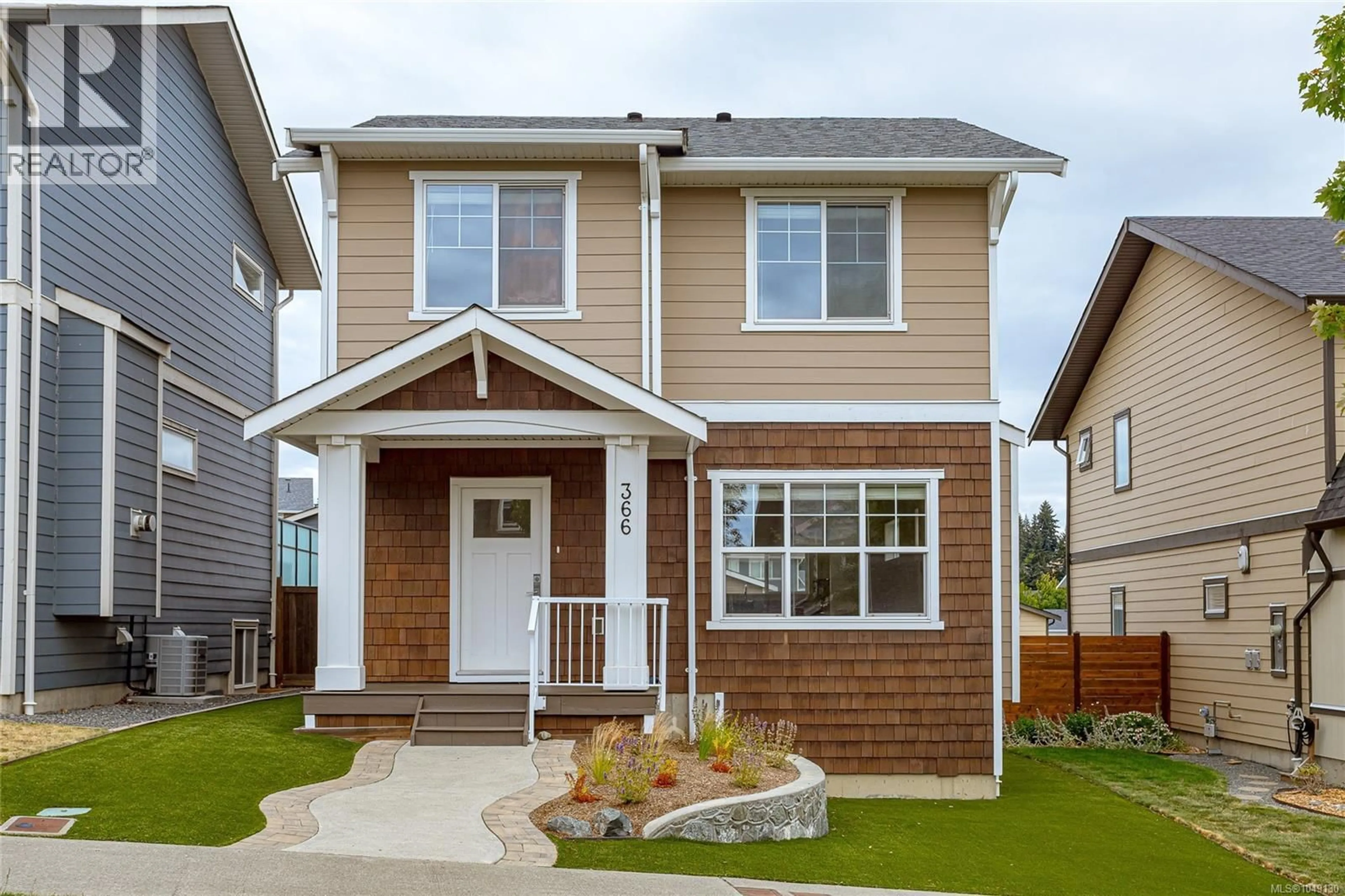 Home with vinyl exterior material, street for 366 CASPIAN DRIVE, Colwood British Columbia V9C0J6