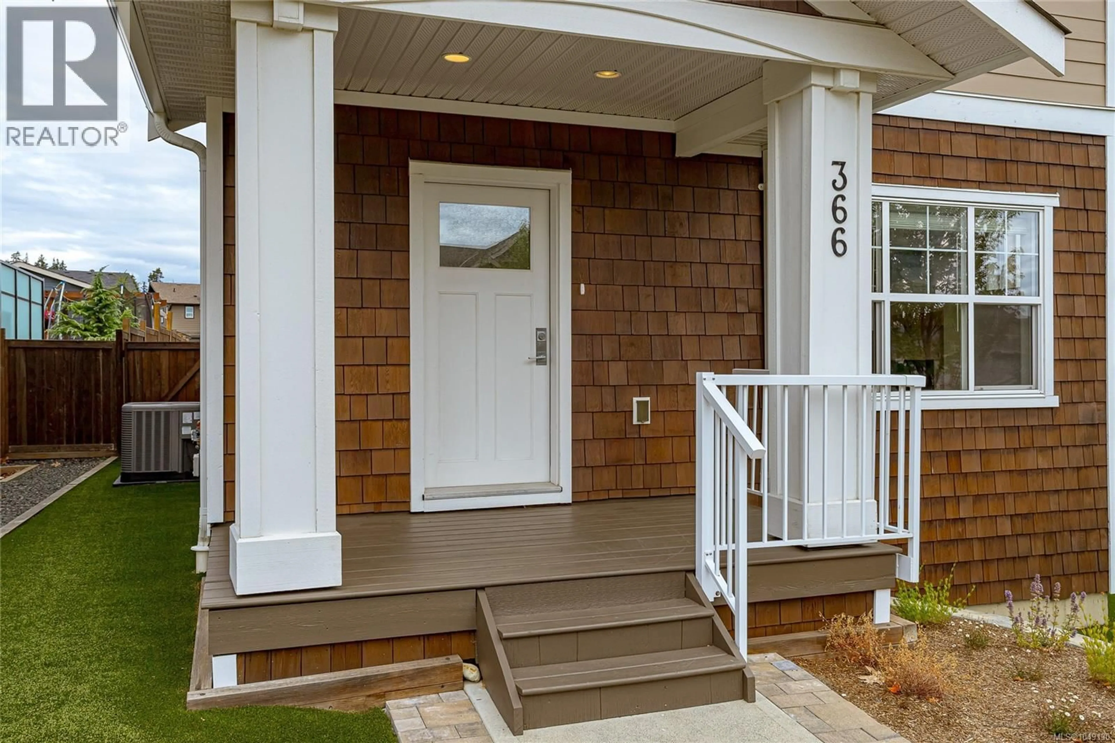 Indoor entryway for 366 CASPIAN DRIVE, Colwood British Columbia V9C0J6