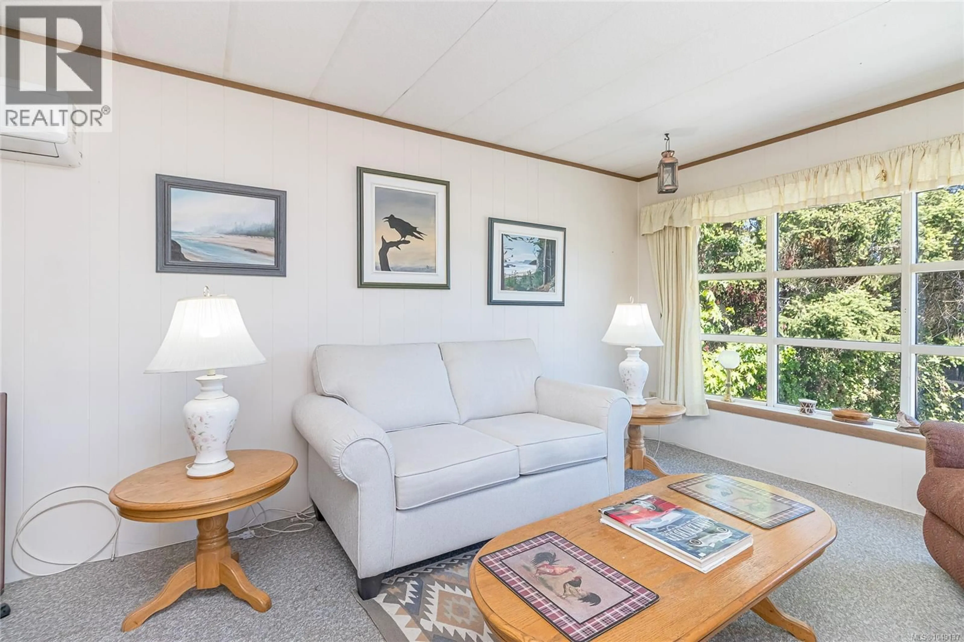 Living room with furniture, unknown for 21 - 1265 CHERRY POINT ROAD, Cowichan Bay British Columbia V0R1N2