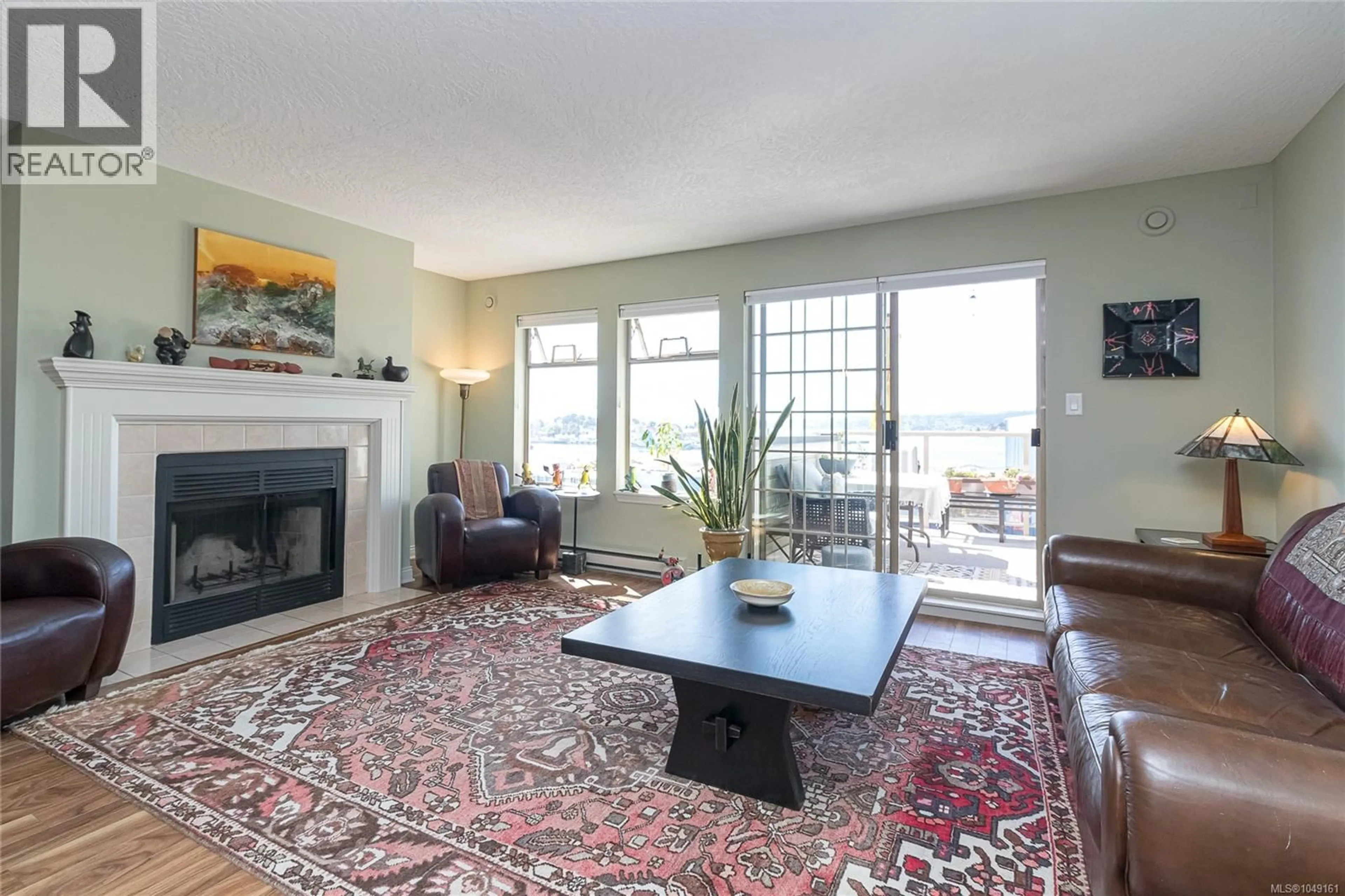 Living room with furniture, unknown for 46 - 909 ADMIRALS ROAD, Esquimalt British Columbia V9A2P1