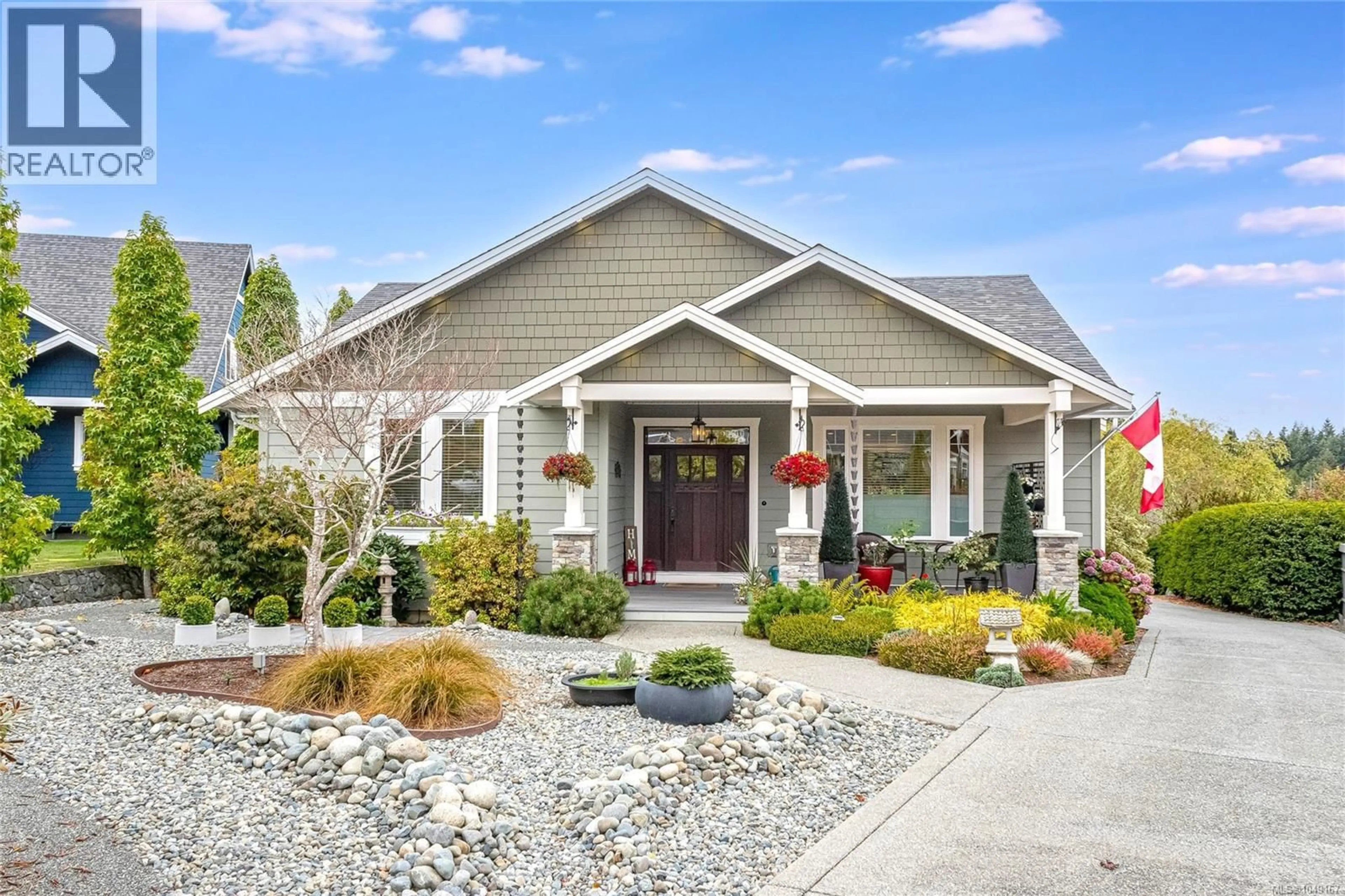 Home with vinyl exterior material, street for 2565 FAULKNER PLACE, Mill Bay British Columbia V8H1H6