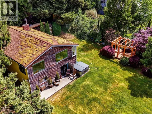 1167 GOLDSTREAM AVENUE, Langford 2