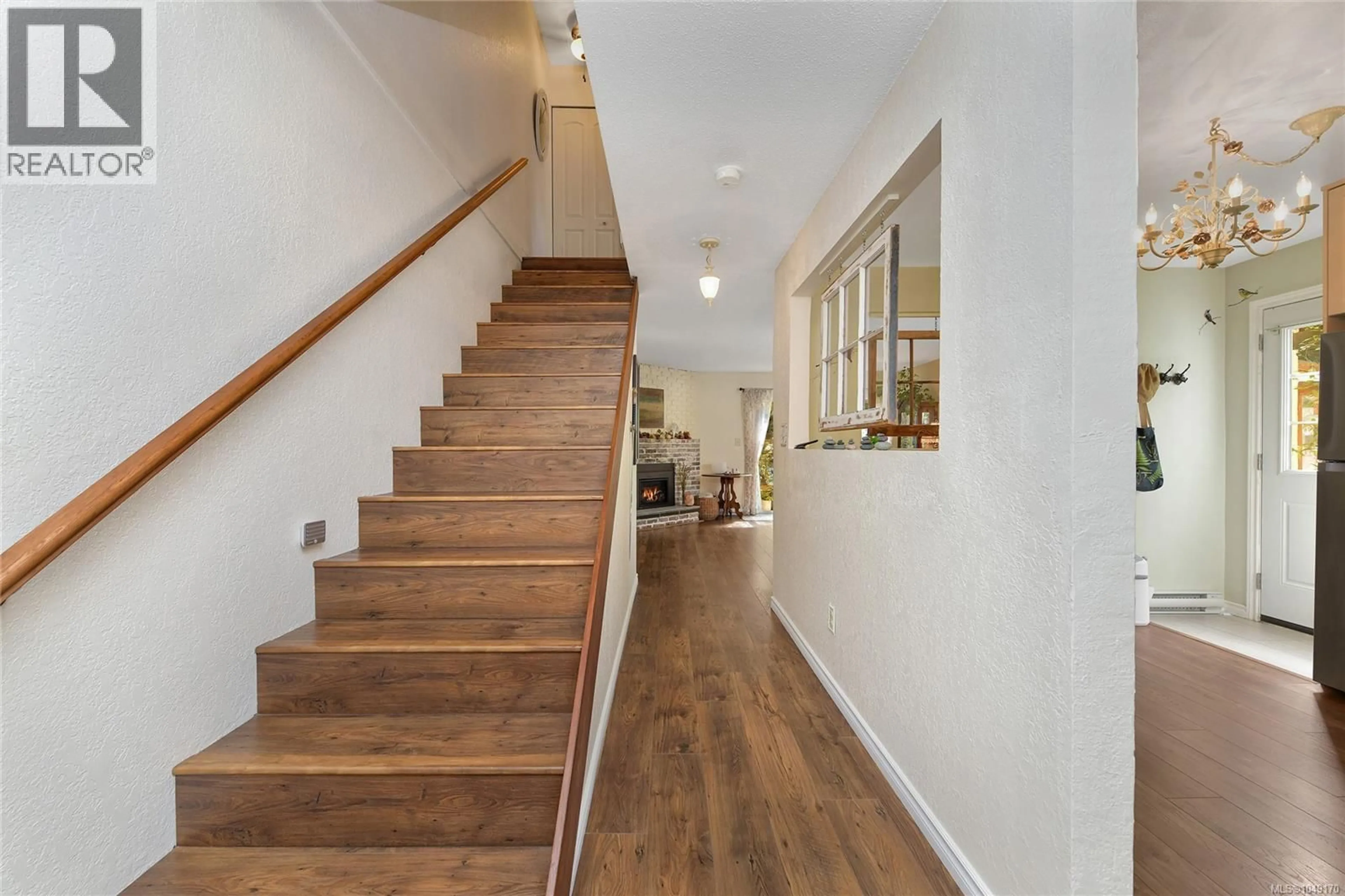 Stairs for A - 2775 ROSEBANK ROAD, Colwood British Columbia V9C1A6