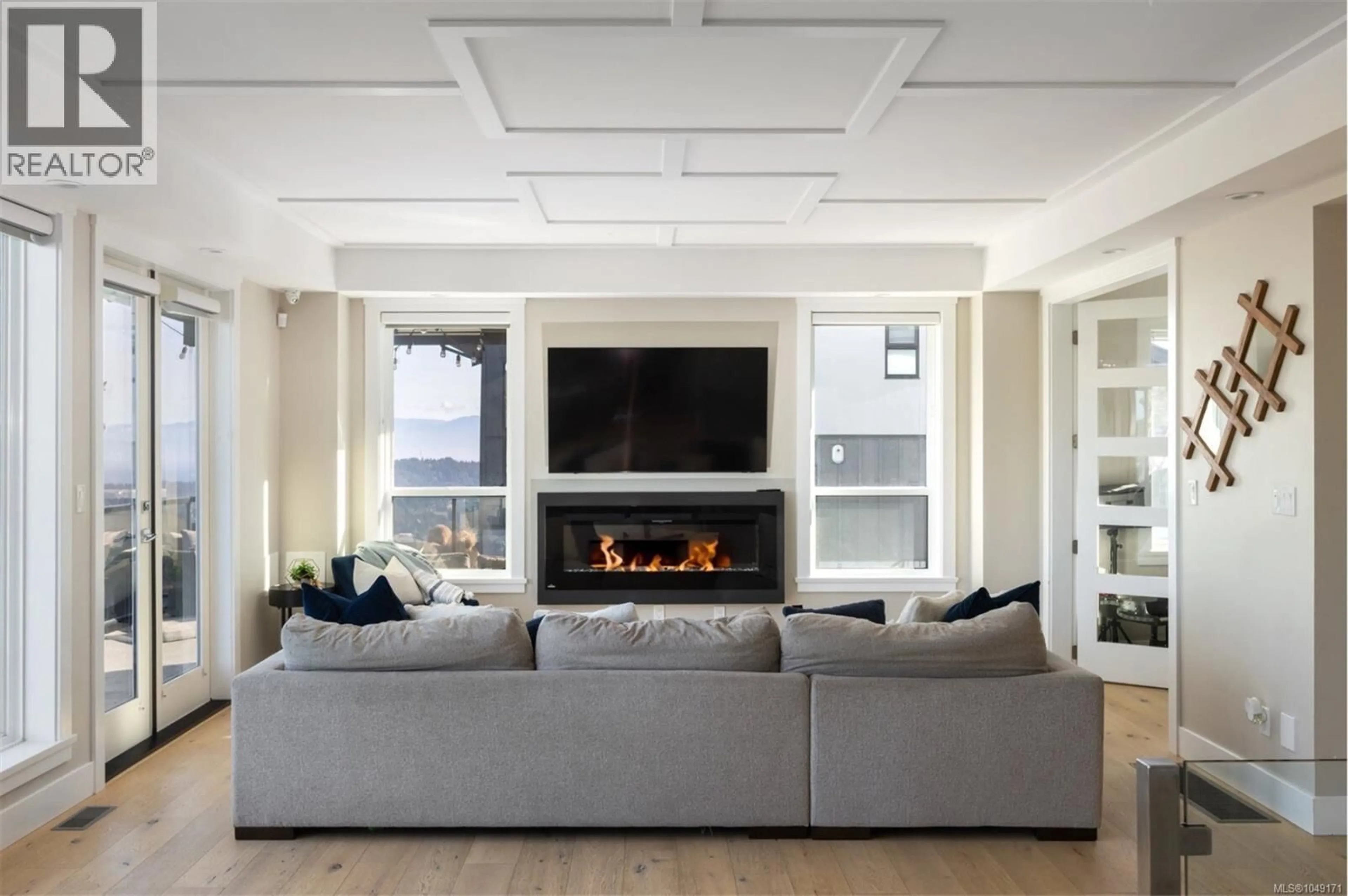 Living room with furniture, unknown for 1414 GRAND FOREST CLOSE, Langford British Columbia V9B6X4