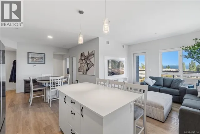 311 - 120 JENSEN AVENUE WEST, Parksville 4