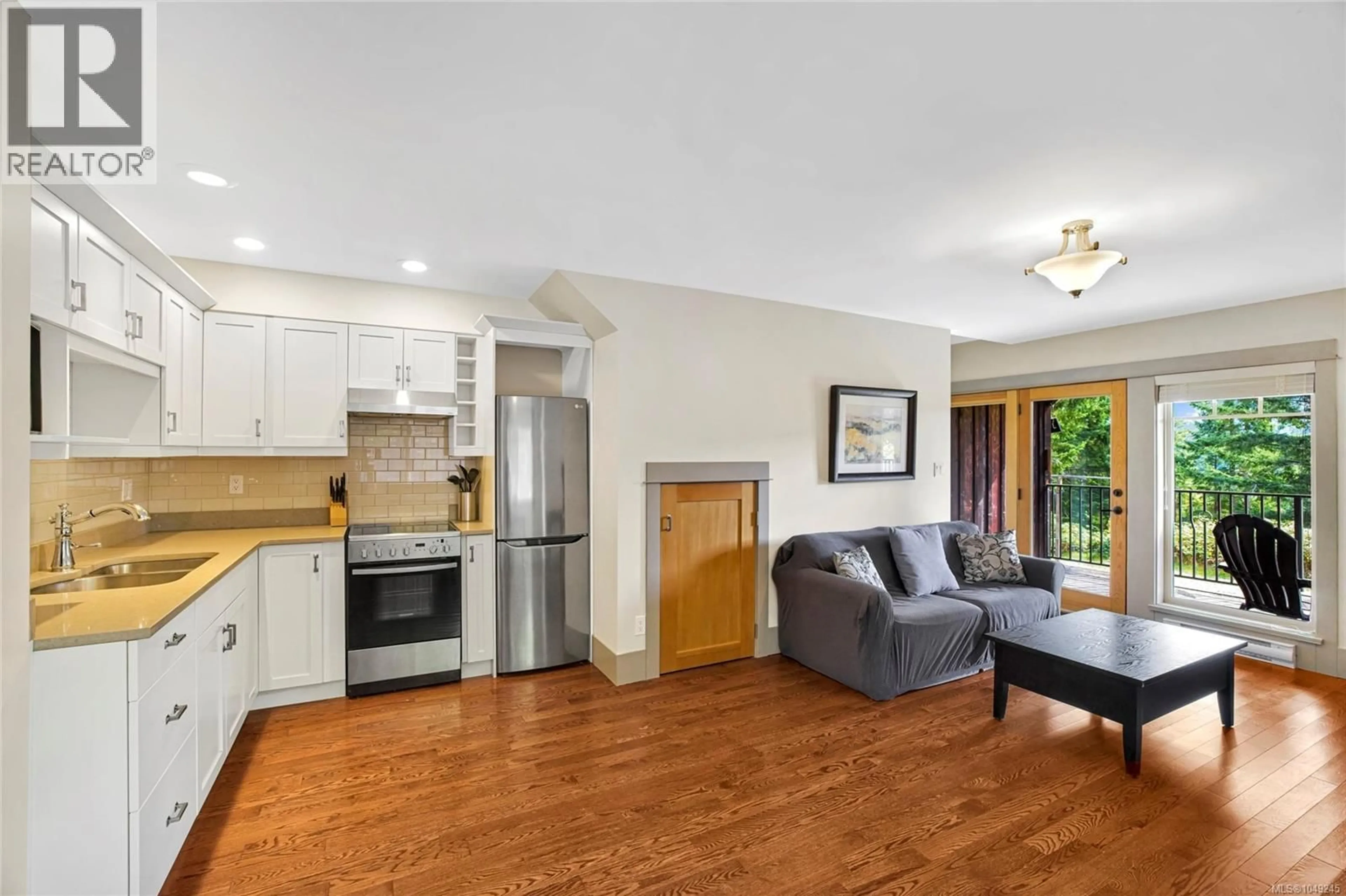 Open concept kitchen, unknown for 2 - 315 ROBINSON ROAD, Salt Spring British Columbia V8K1P7