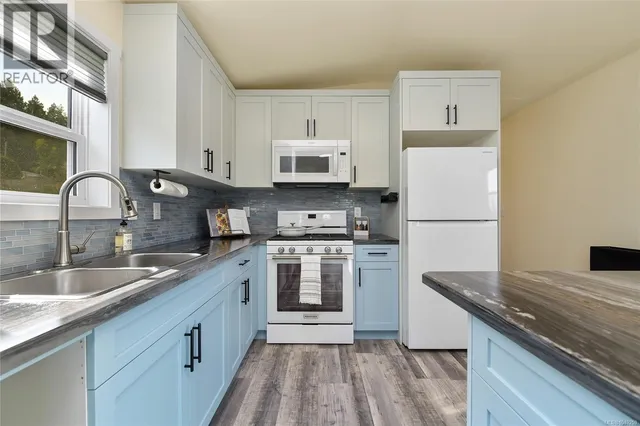 520 - 747 OLD PLACE ROAD, Central Saanich 3
