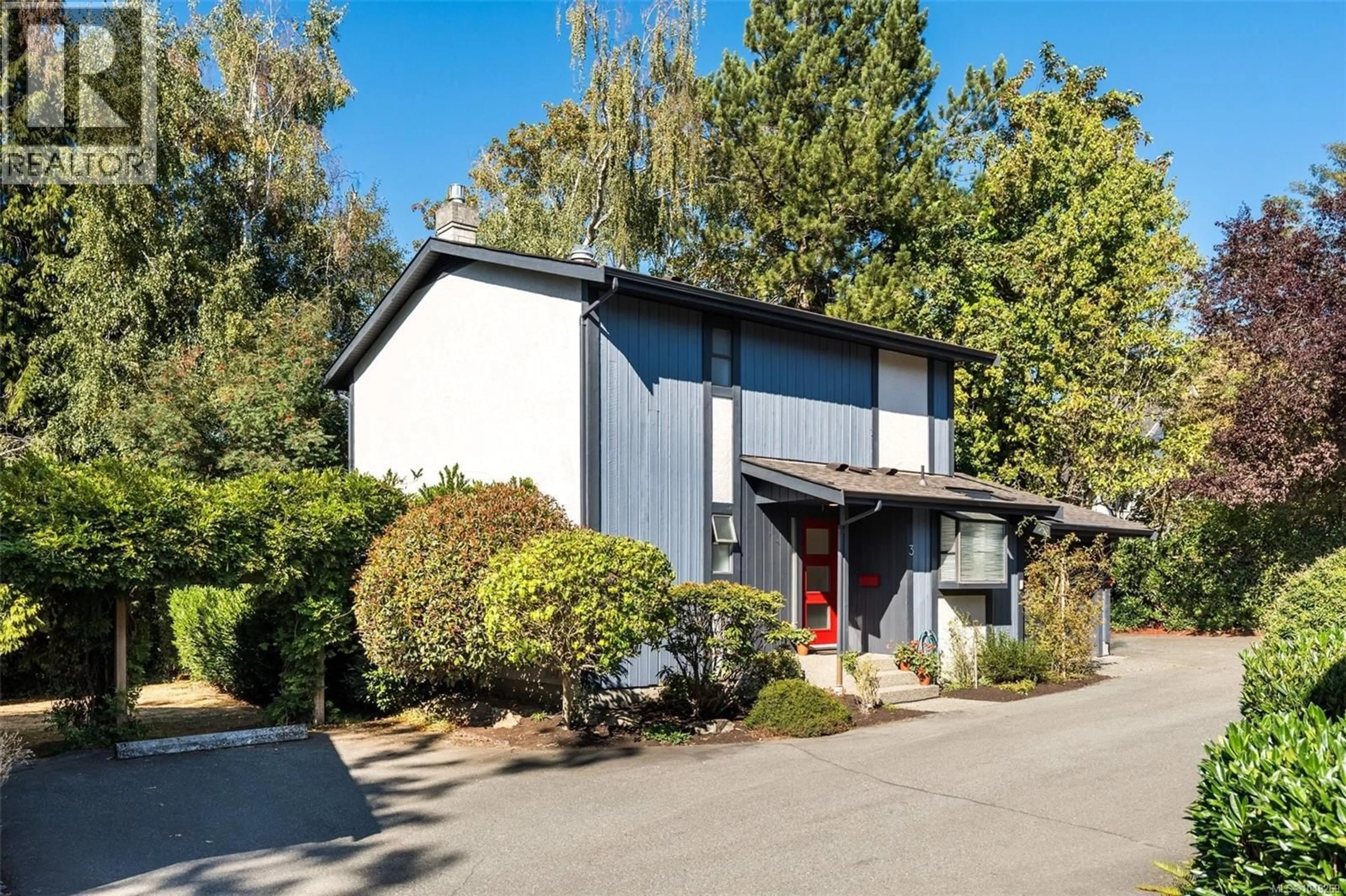 Home with vinyl exterior material, street for 3 - 1096 STOBA LANE, Saanich British Columbia V8X2W5