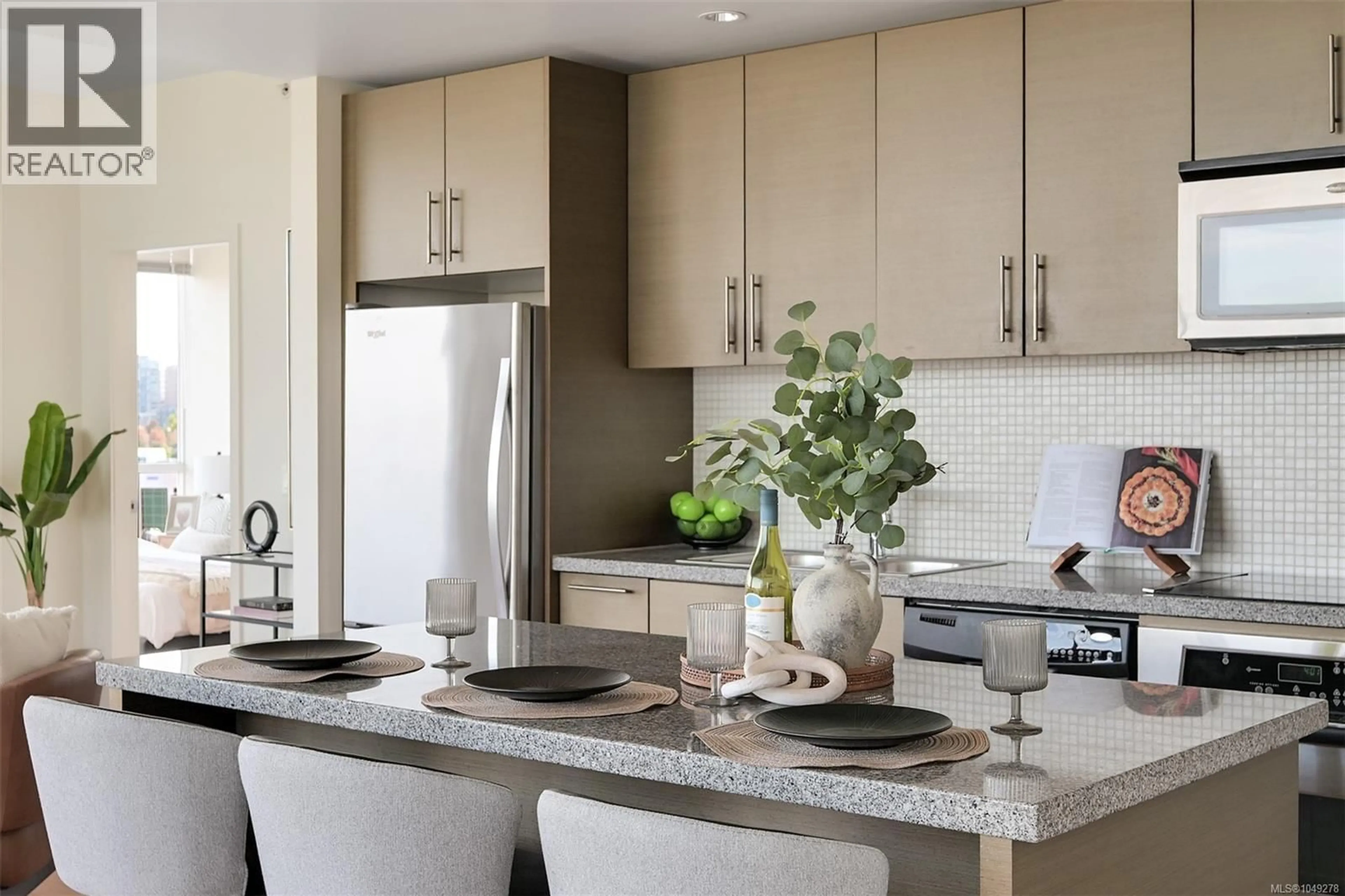 Contemporary kitchen, unknown for 406 - 399 TYEE ROAD, Victoria British Columbia V9A0A8