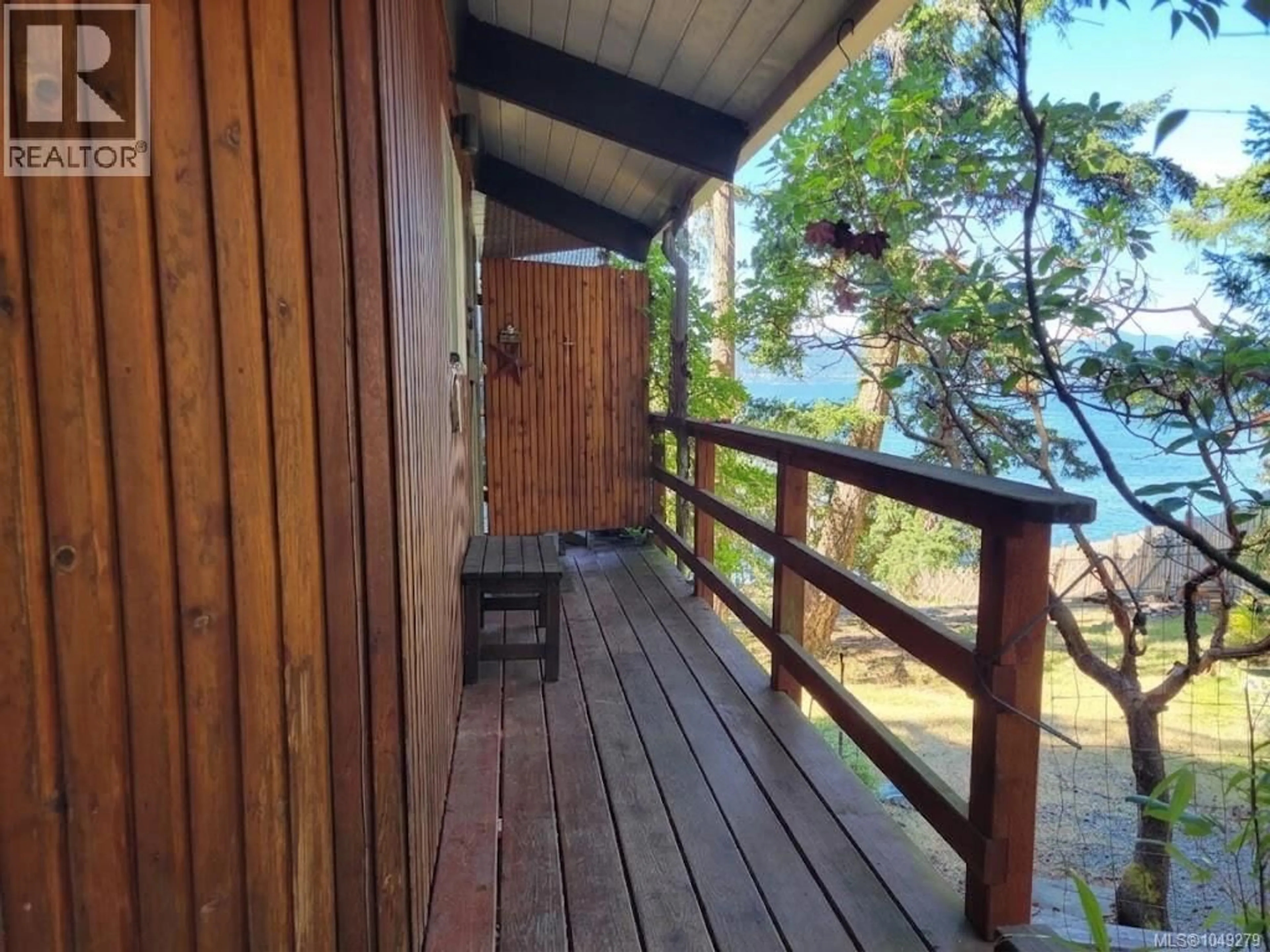 Balcony in the apartment, water/lake/river/ocean view for 264 FORBES DRIVE, Thetis Island British Columbia V9R2Y0