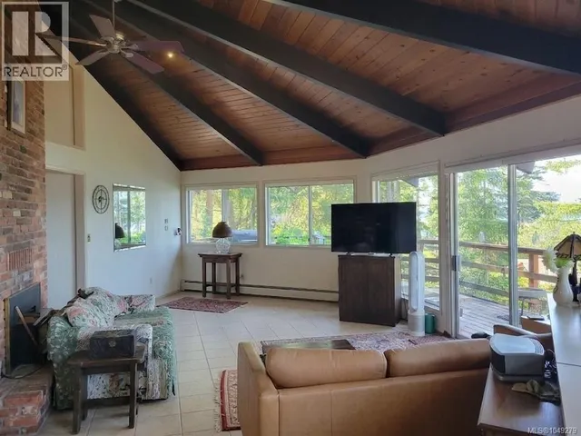 264 FORBES DRIVE, Thetis Island 4