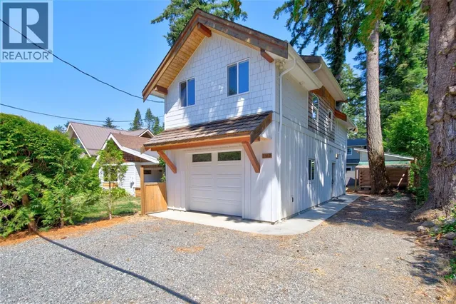 1162 BOOTH ROAD SOUTHWEST, Comox 2