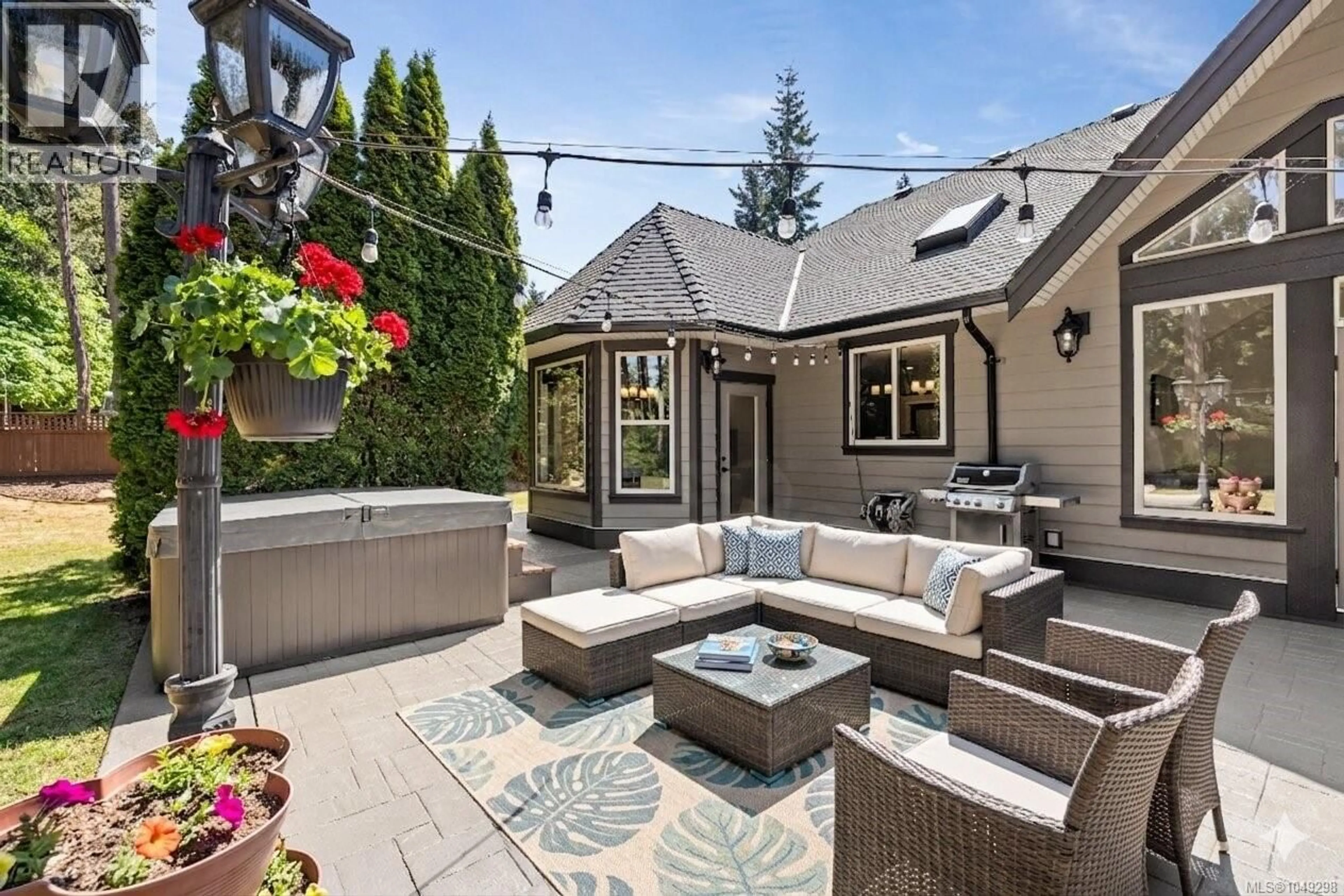 Patio, street for 1635 STONE LAKE DRIVE, Nanoose Bay British Columbia V9P9L1