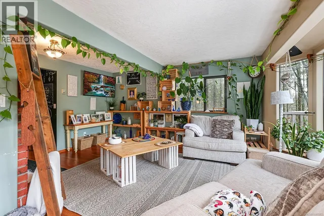 4026 MACAULAY ROAD, Black Creek 3