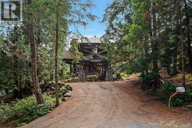 486 BLUFF WAY, Mayne Island 5