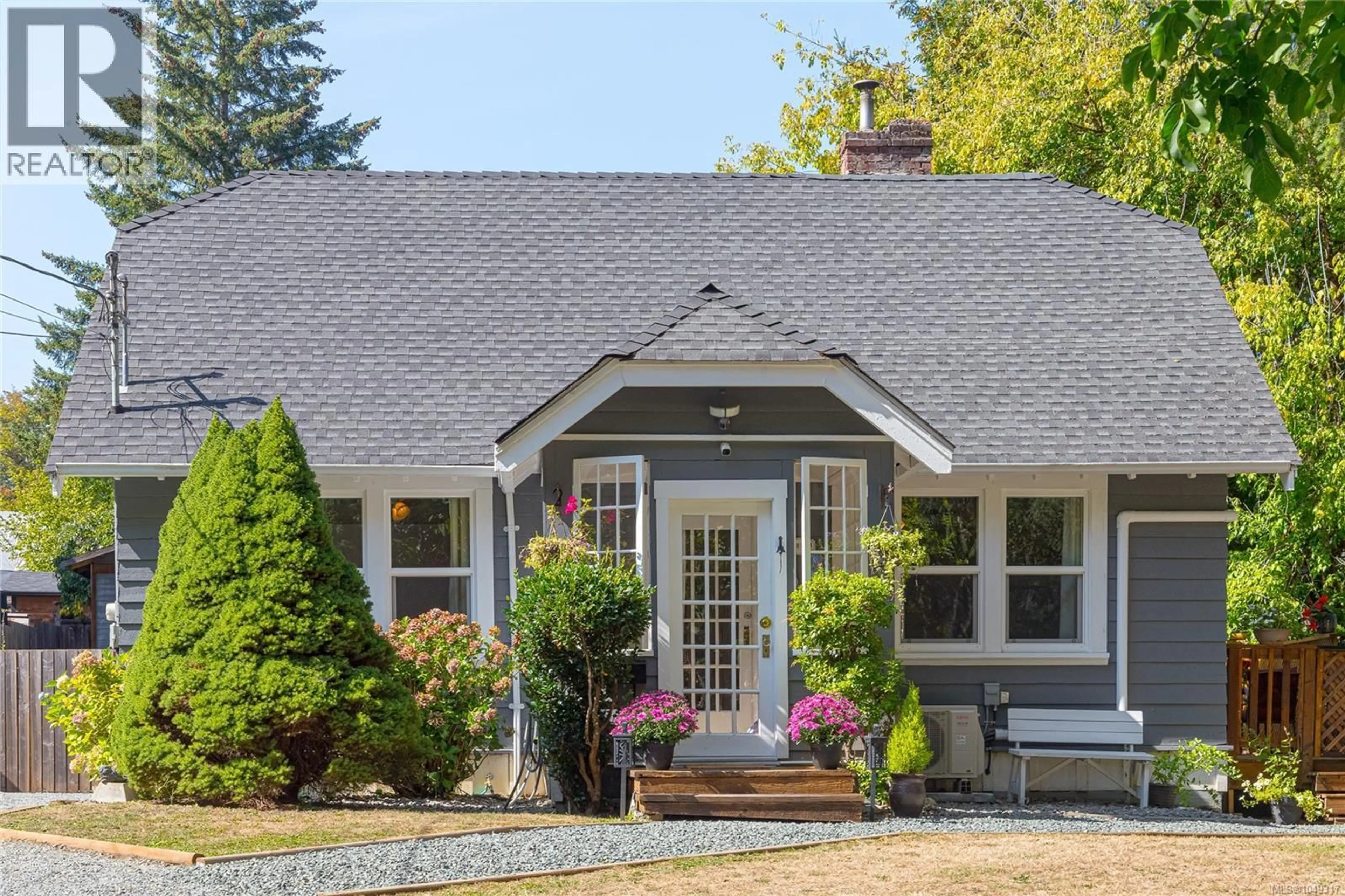 Home with vinyl exterior material, street for 5292 KOKSILAH ROAD, Duncan British Columbia V9L6V3