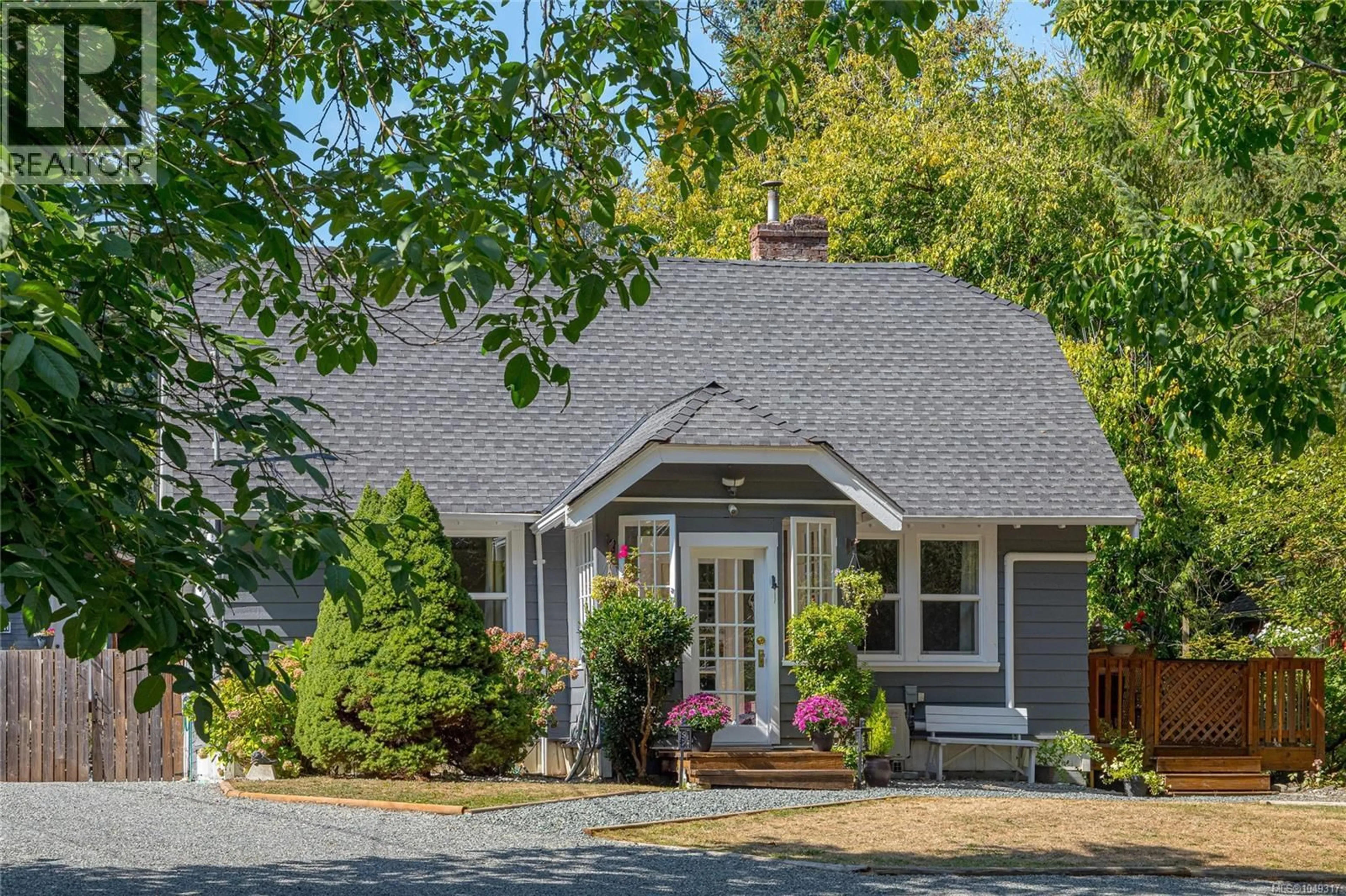 Home with vinyl exterior material, street for 5292 KOKSILAH ROAD, Duncan British Columbia V9L6V3