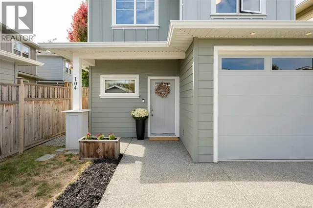 104 - 1964 JOHN ROAD, North Saanich 2