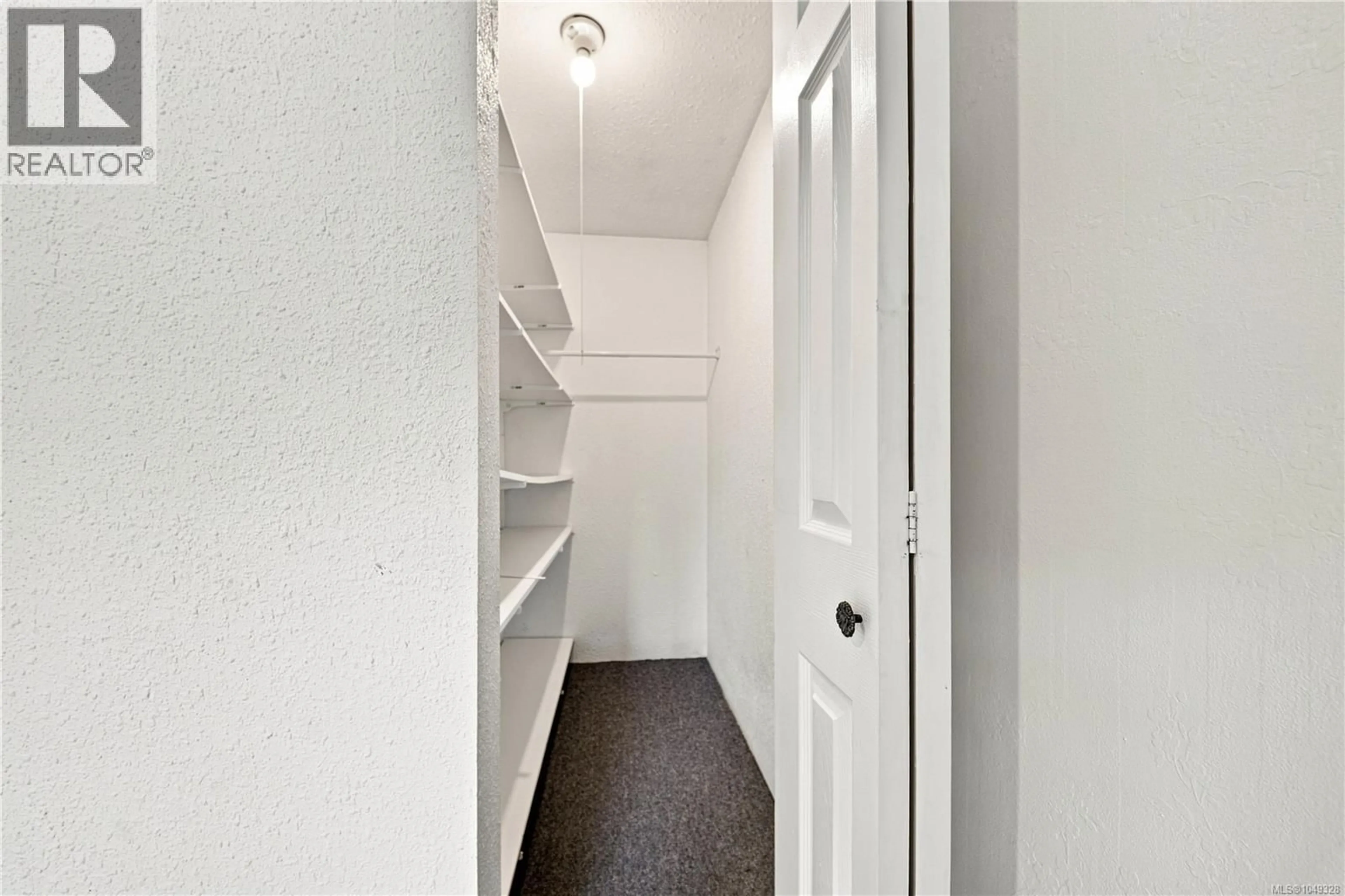 A pic of a room for 141 JENSEN AVENUE EAST, Parksville British Columbia V9P2H6